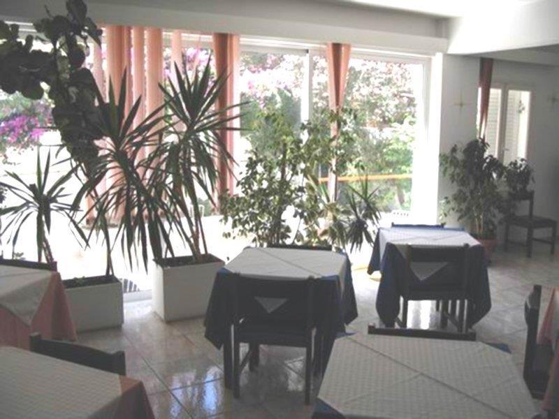 Moschos Hotel Rhodes City Esterno foto